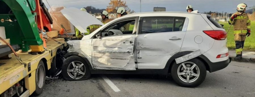 Schwerer Verkehrsunfall Halleiner Landesstraße