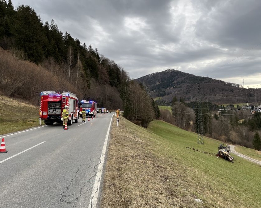 Traktor abgestürzt in Vorderfager