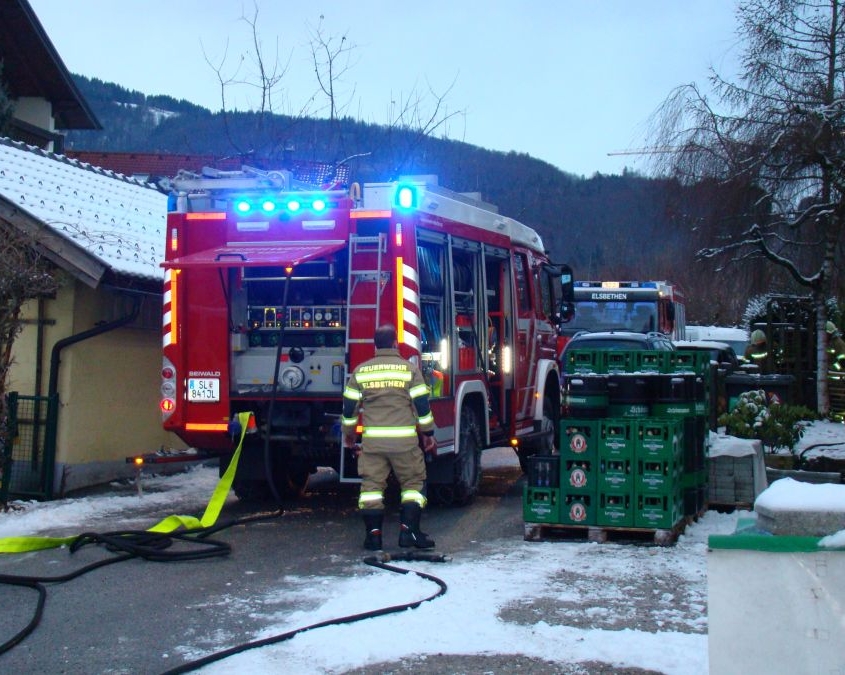 Wohnhausbrand Mayr-Melnhof Weg